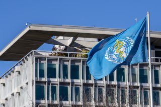 La Suisse demande aux autres Etats membres de l'Organisation mondiale de la santé (OMS) d'être prudents en raison du retrait américain de l'institution à Genève (archives). Keystone/MARTIAL TREZZINI
